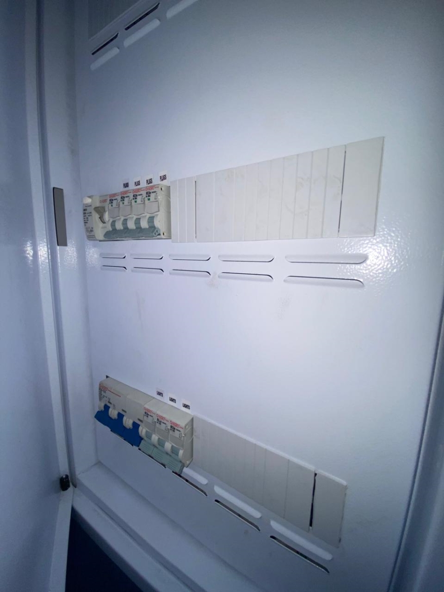 To Let commercial Property for Rent in Brackenfell Central Western Cape